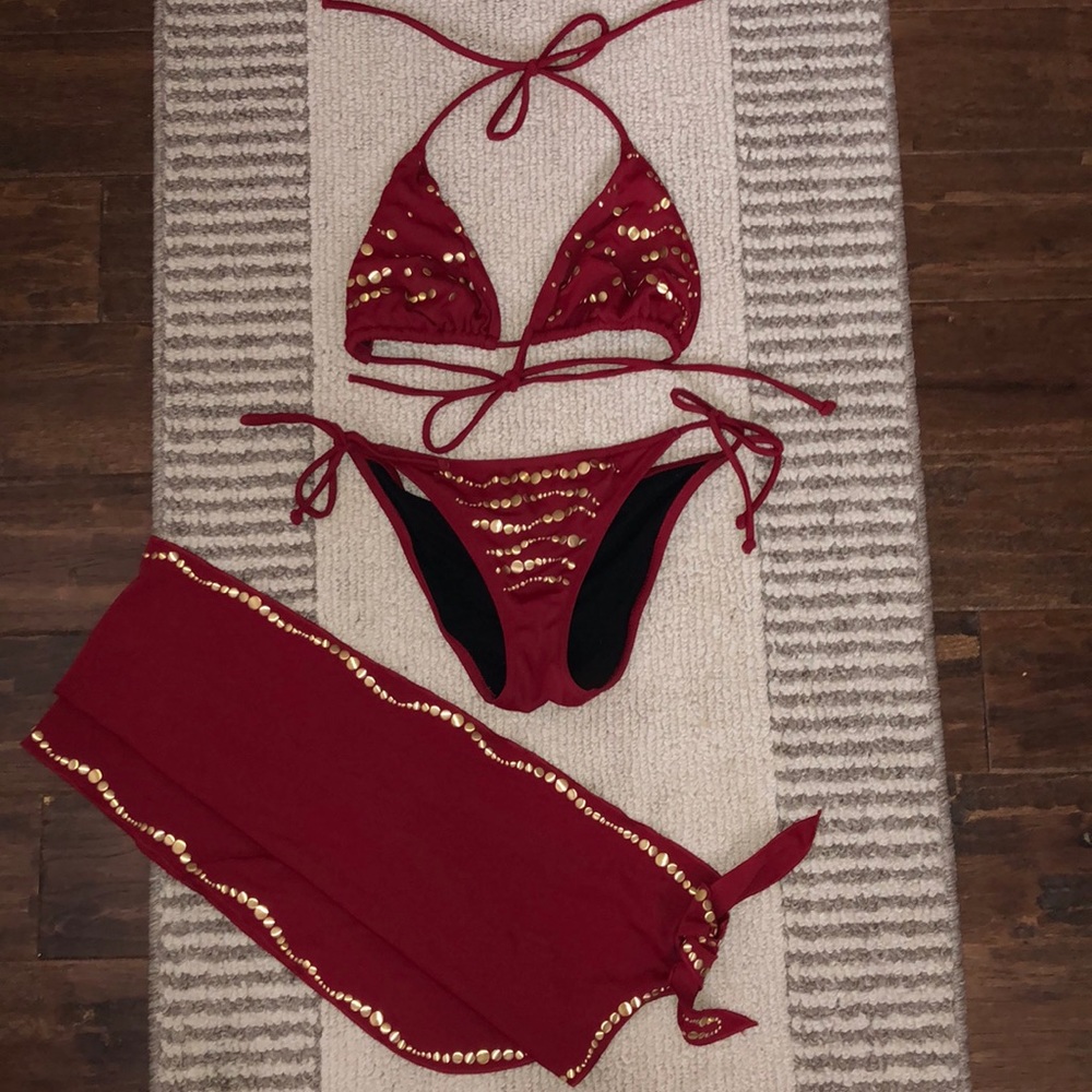 VS Red & Gold dotted strong bikini + Wrap
